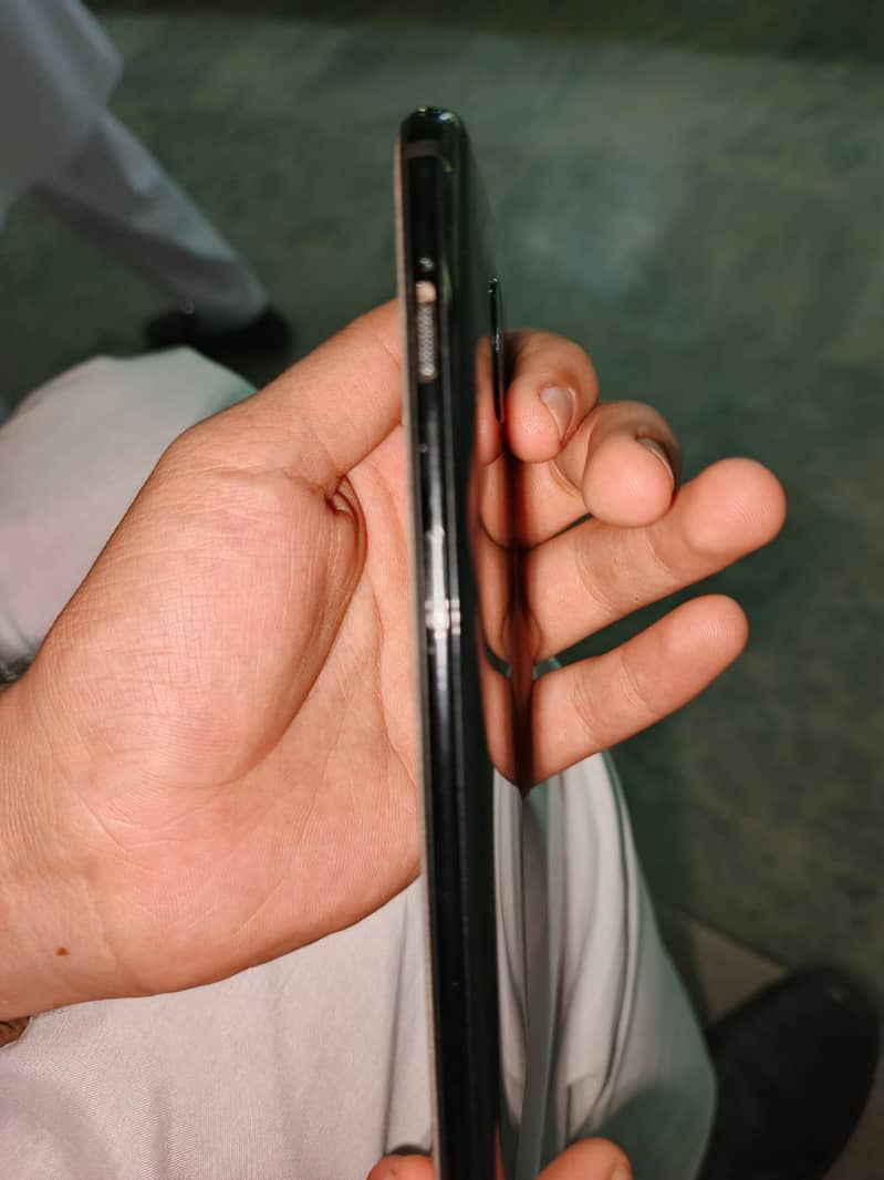 One Plus 6T 1