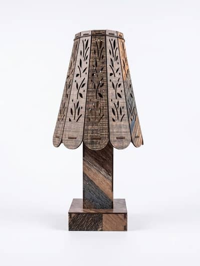  Rustic Wooden Leaf Pattern Table Lamp 