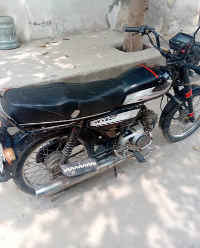 Crown 70 CC 2021 Model All Okay