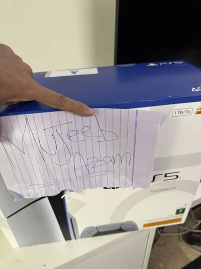PS5 slim disc edition UAE variant
