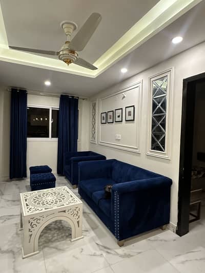 1 bed fully furnished luxury appartment with beautiful margallaa view