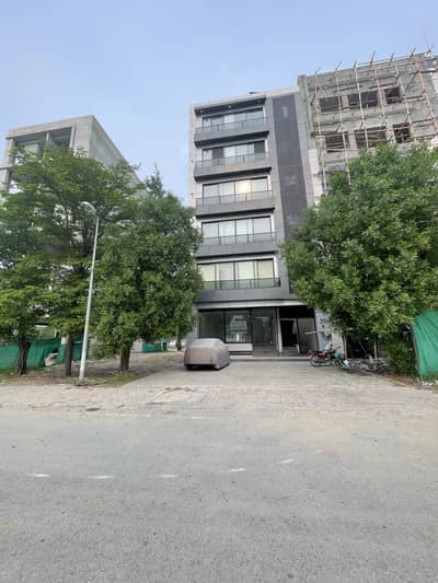 5 Marla Commercial Hall 5th Floor For Rent Facing Grand Mosque Bahria Town Lahore