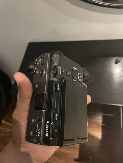Sony FX3 Full Frame Cinema Camera – Excellent Condition
