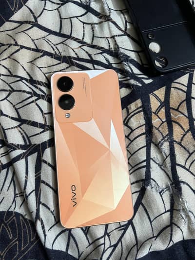 Vivo Y17s . 6/128