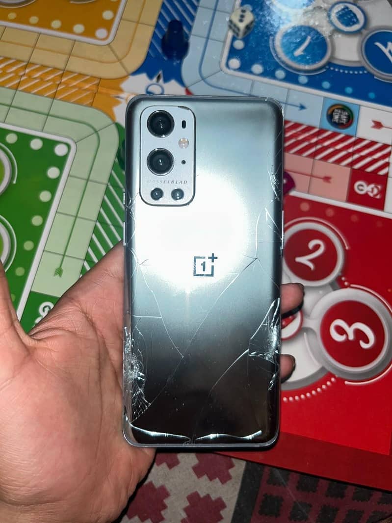 One Plus 9 Pro 8
