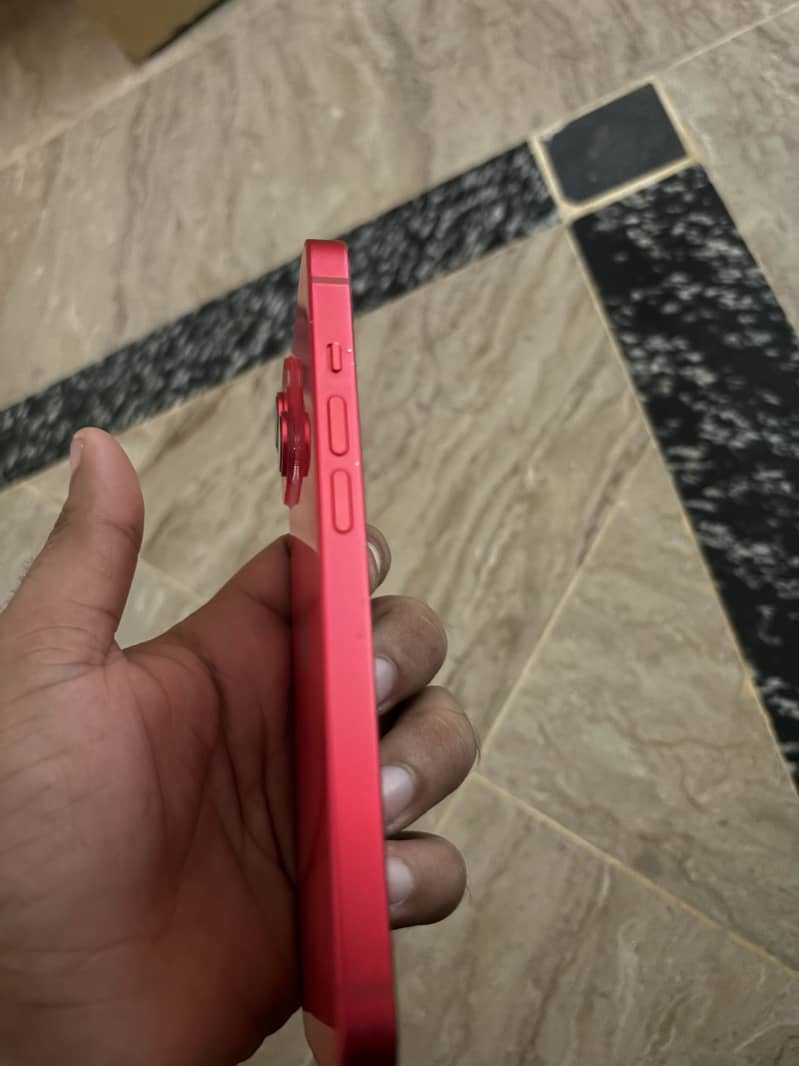 Apple iPhone 14 1