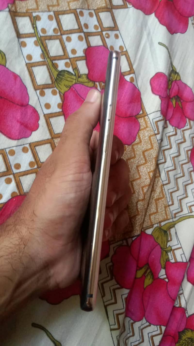 One Plus 7 Pro 3