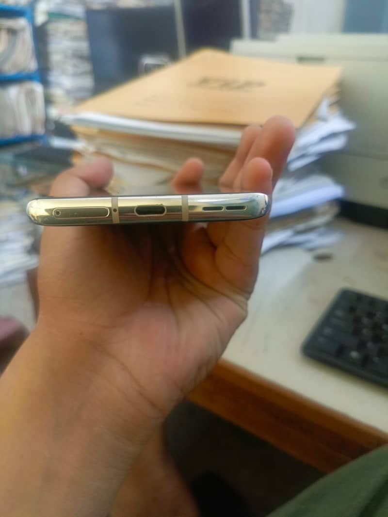 One Plus 8 4