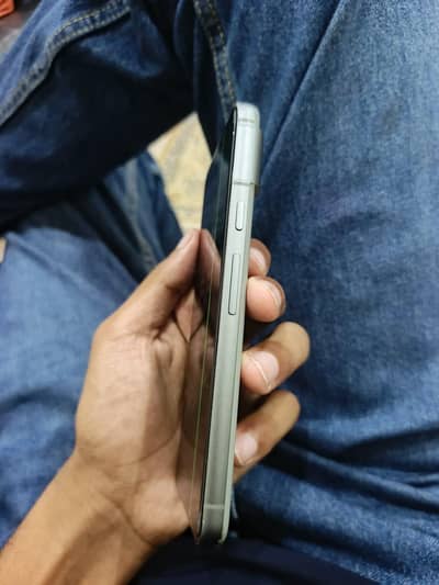 Google Pixel 8