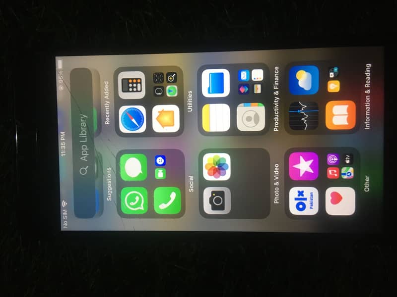 Apple iPhone 7 1