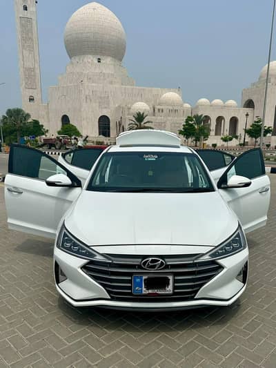 Hyundai Elantra 2.0 gls For sale