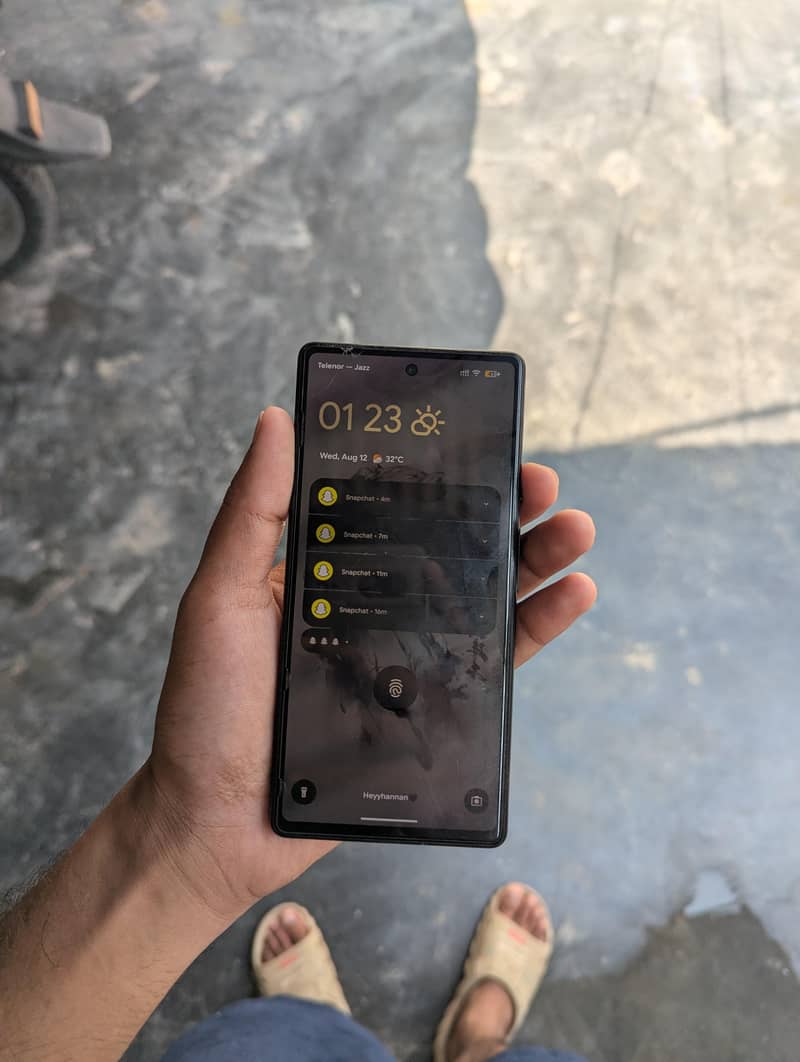 Google Pixel 6a 1
