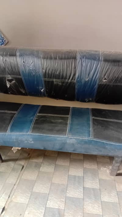 HI ROOF SCHOOL SEATS