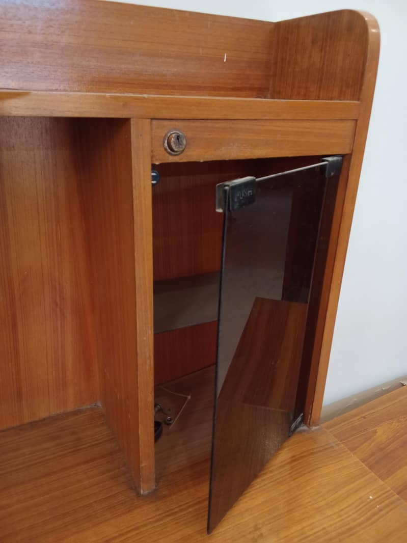 computer table 2