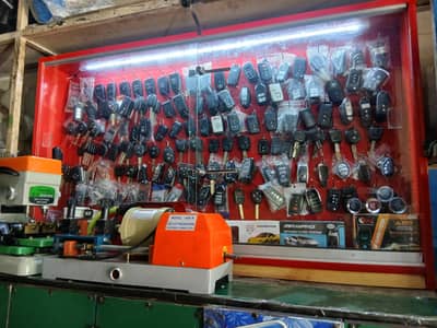 pakistani and japneeze car Remote and key programming center