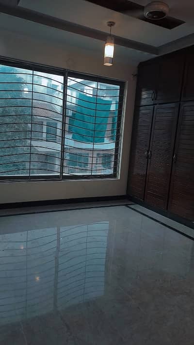 25x40 4 Marla House For Sale G-13/1