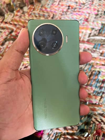 Tecno Spark 20 Pro Plus 8GB Ram 258 GB Rom