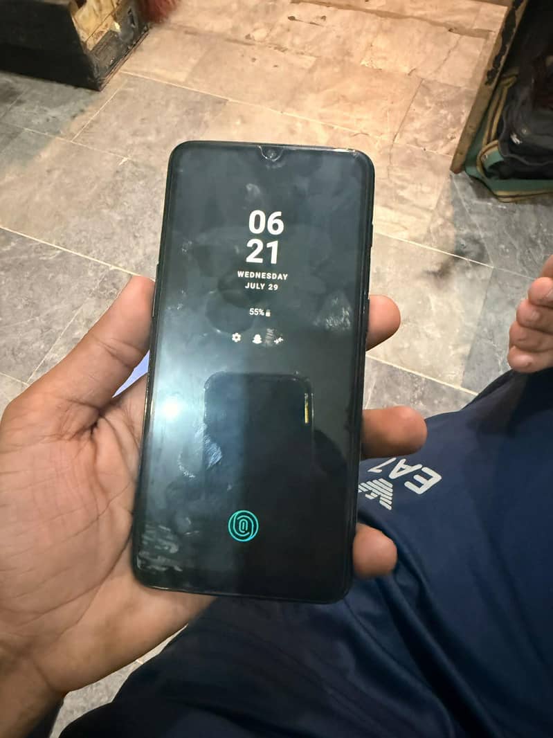 One Plus 6T 1