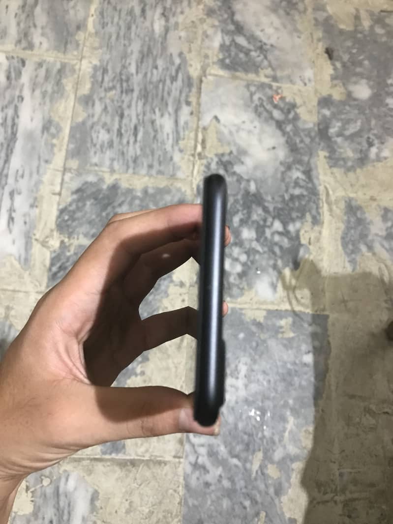 Apple iPhone 7 Plus 8