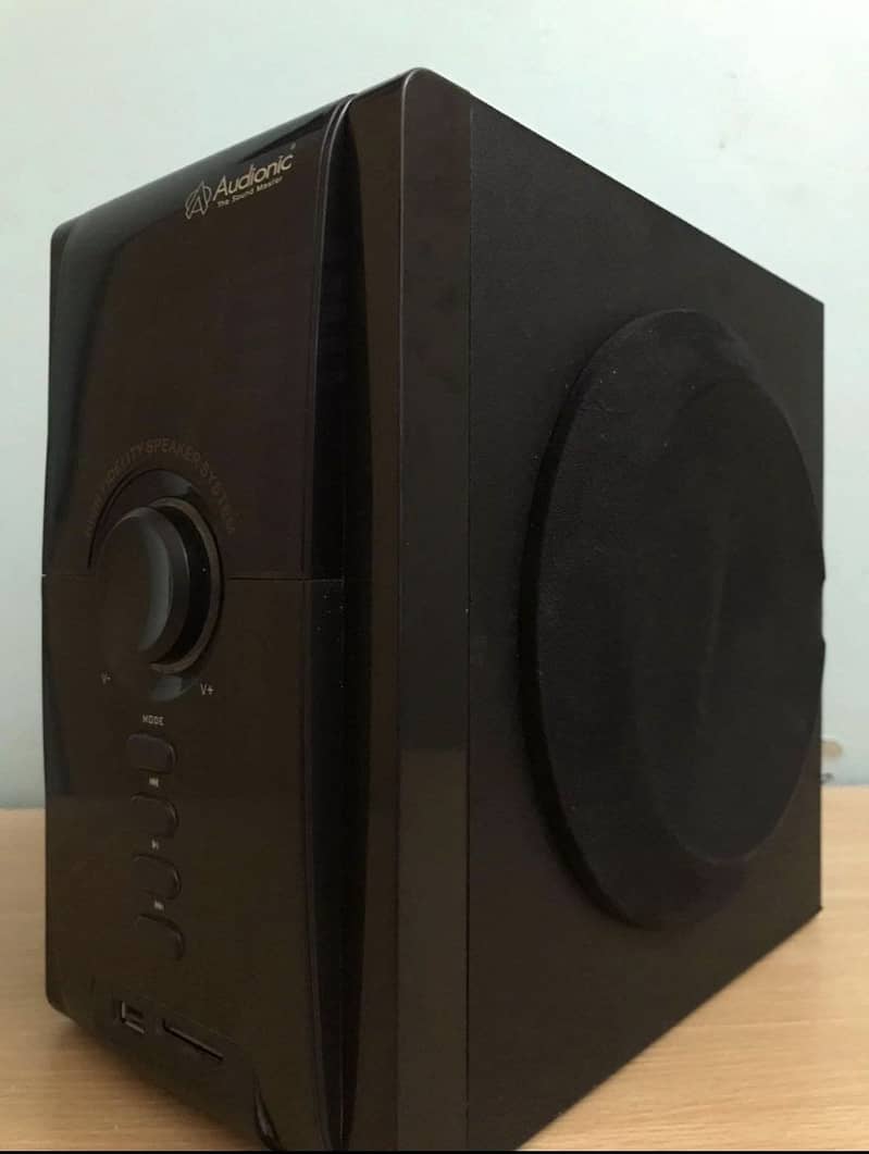 Audionic sound master sub woofer 0