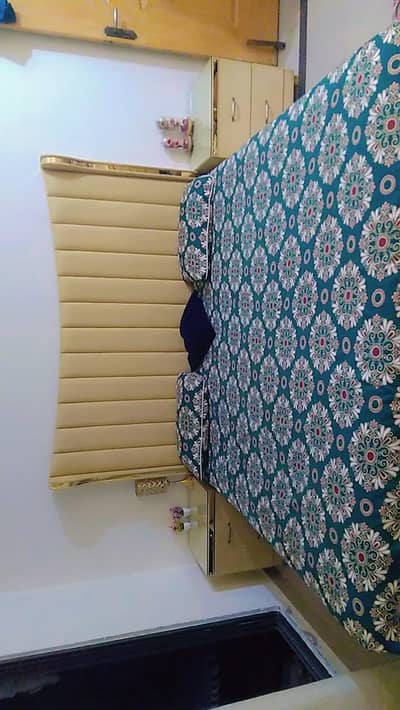 Bed Set Dressing and side tables