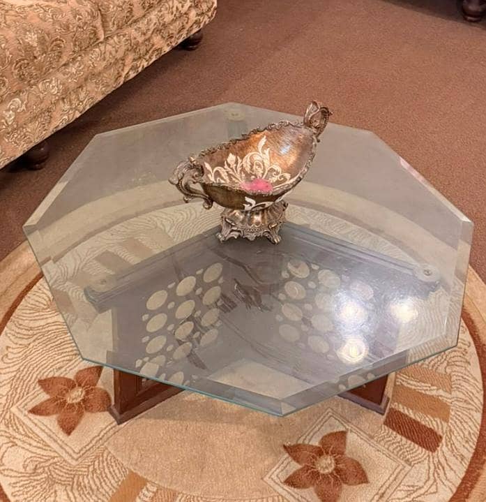 coffee table 0