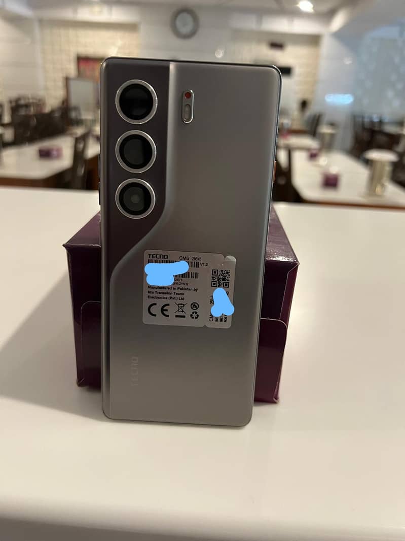 Tecno CAMON 40 Pro 2