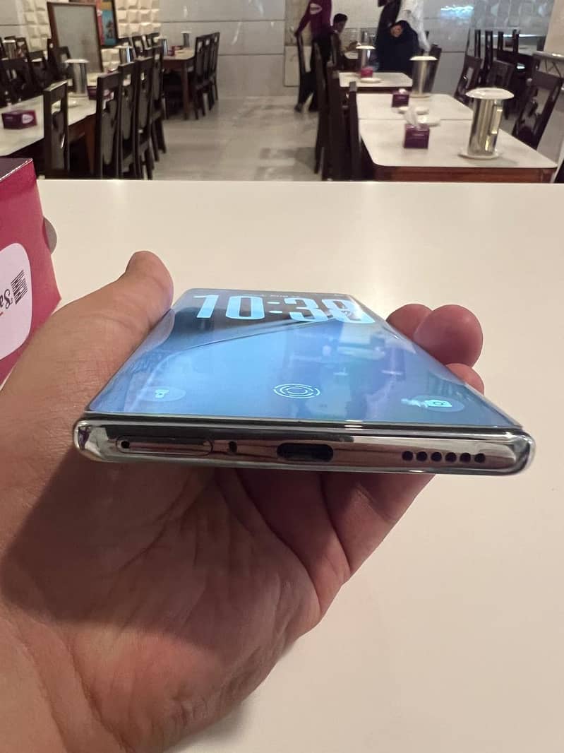 Tecno CAMON 40 Pro 3