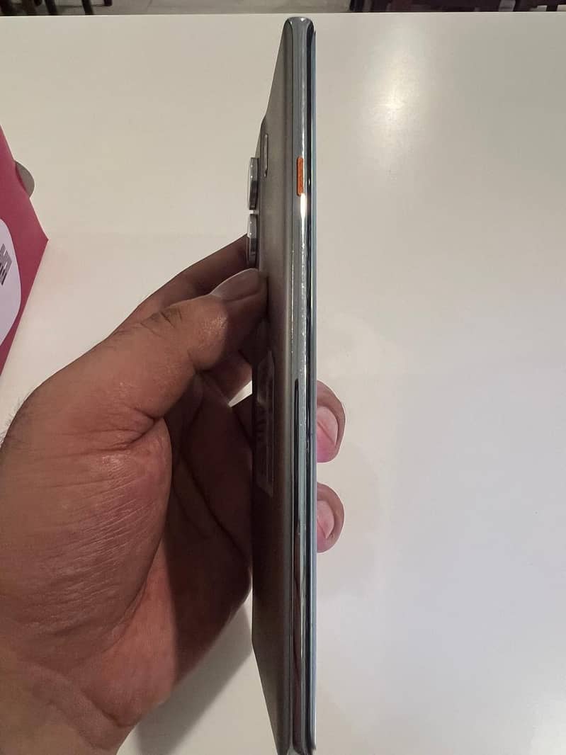 Tecno CAMON 40 Pro 5
