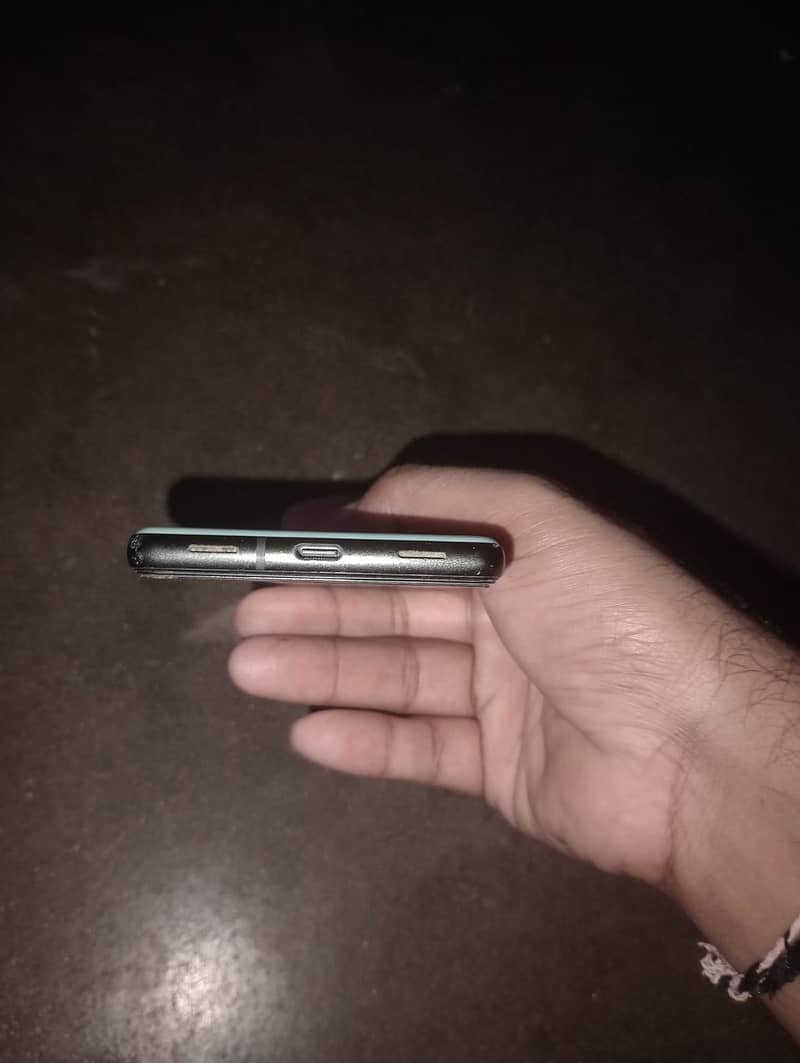 Google Pixel 6a 3