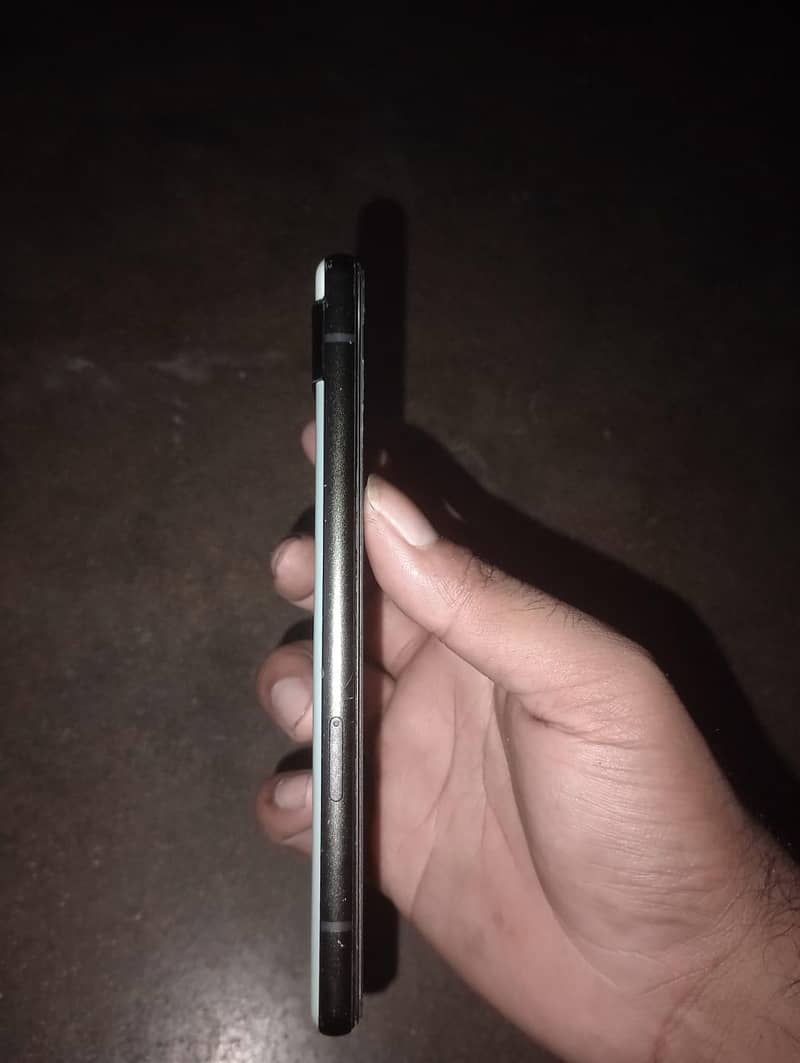 Google Pixel 6a 5