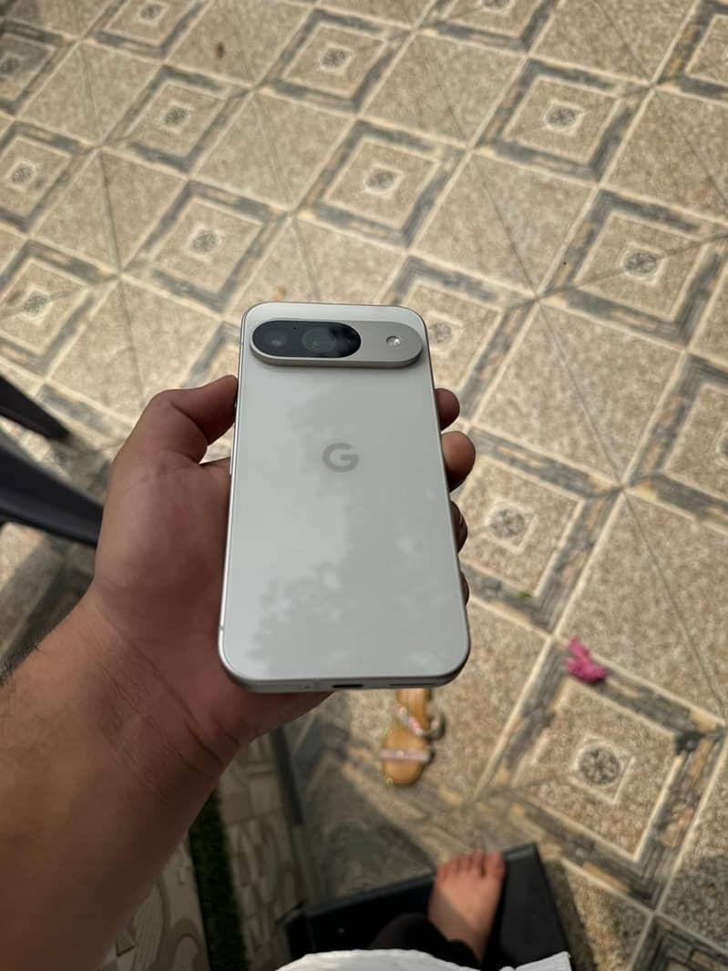 Google Pixel 9 0