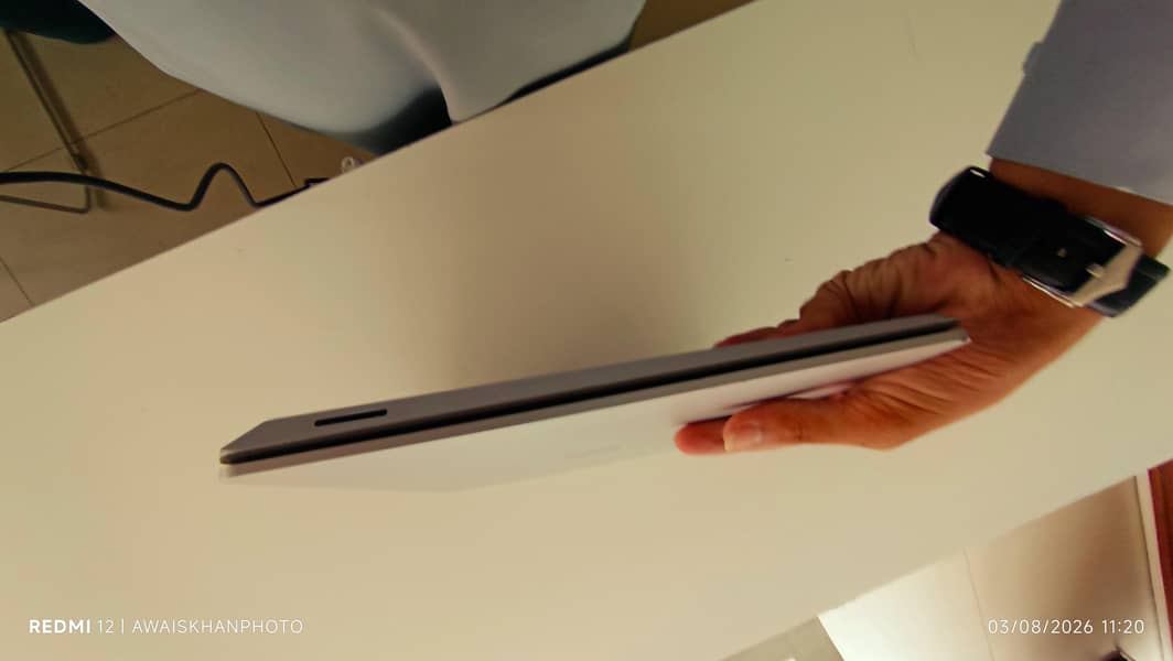 Microsoft surface 3 7