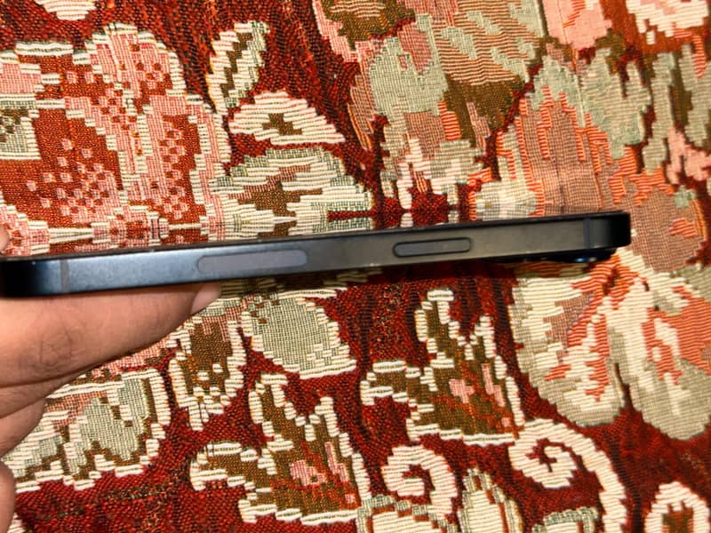 Apple iPhone 14 5