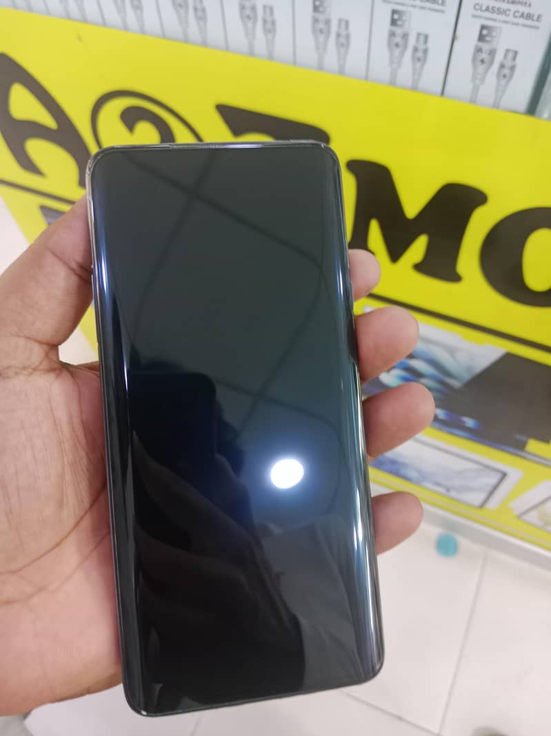 One Plus 7 Pro 1