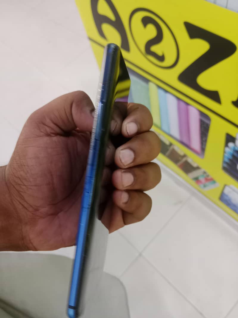One Plus 7 Pro 3