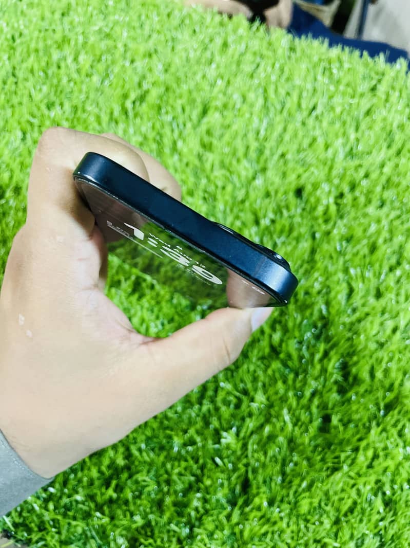 Apple iPhone 14 1
