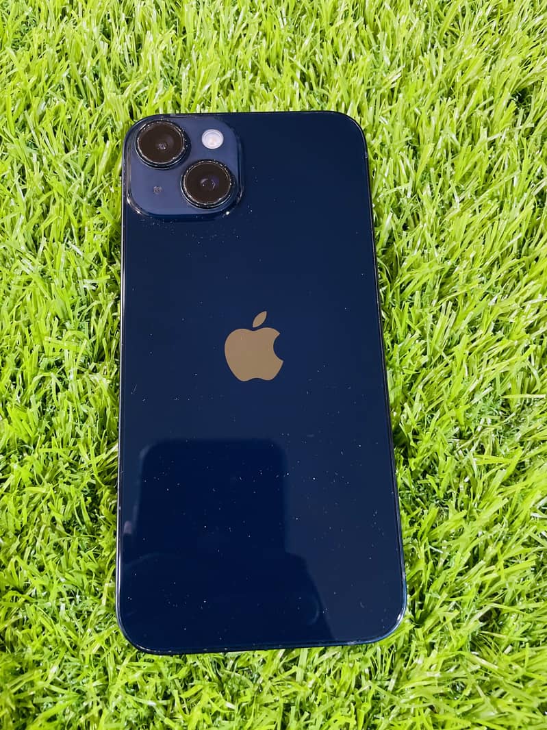 Apple iPhone 14 4