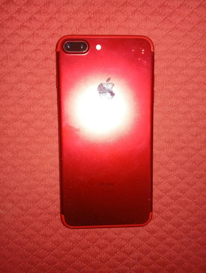 Apple iPhone 7 Plus 0