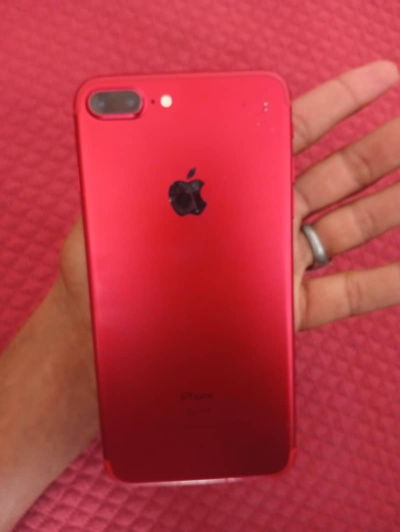 Apple iPhone 7 Plus 5