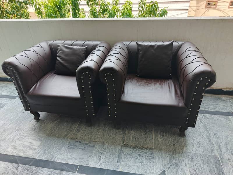 Two Single Seat sofas 3