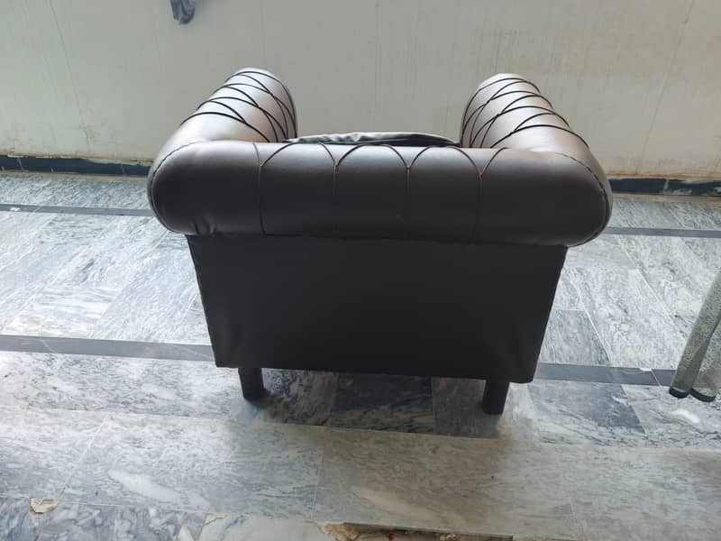 Two Single Seat sofas 5