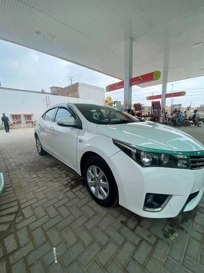 Toyota Corolla Altis 2015