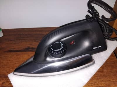 Philips Classic Dry Iron 400W – Brand New / Unused