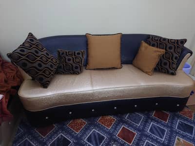 5 seater sofa set with table and 3 curtains