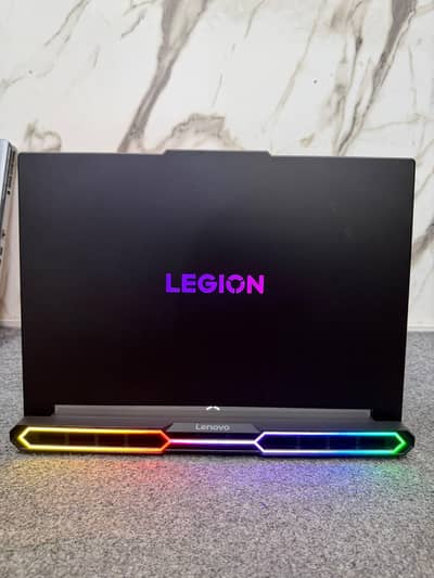 Legion 7 Pro | RTX 5070ti | Core Ultra 9 275HX | GLH