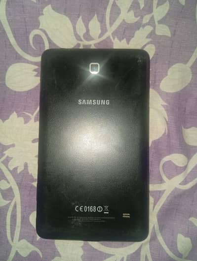 Samsung iPad price 3000 only 10 by 10 condition