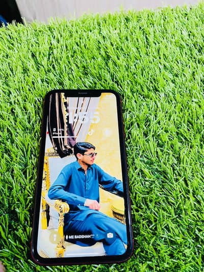Apple iPhone XR