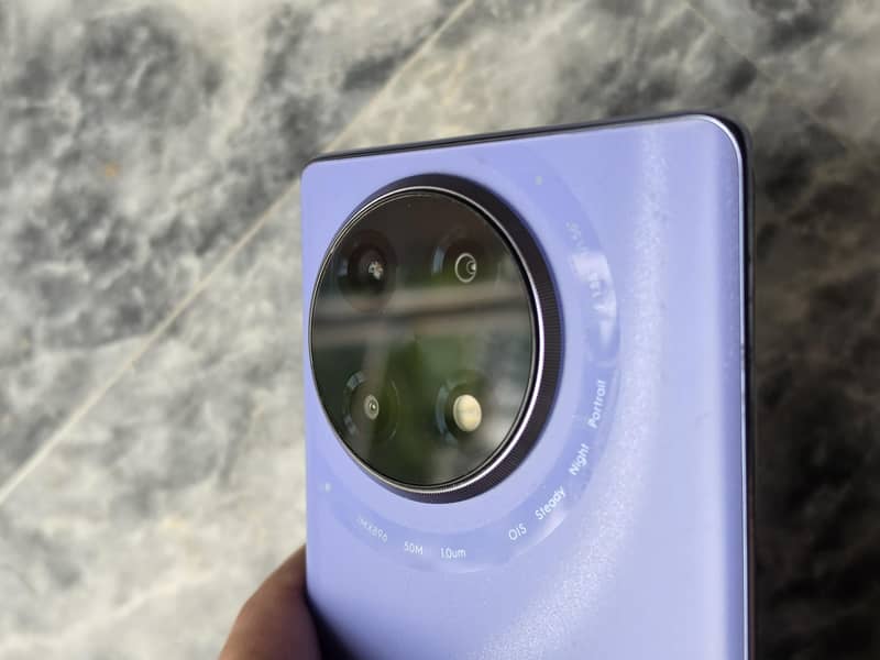 Tecno CAMON 30S 3