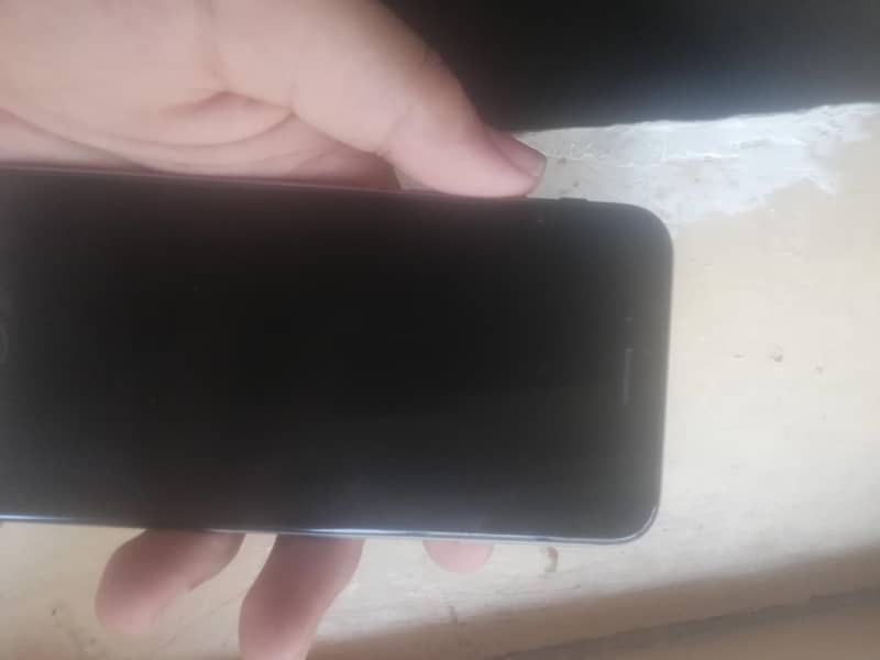 Apple iPhone 6S 3